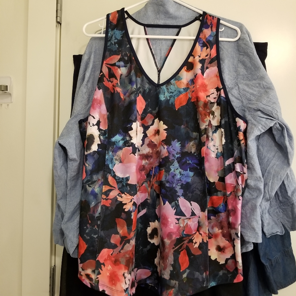 Rainbeau curves iris print tank
